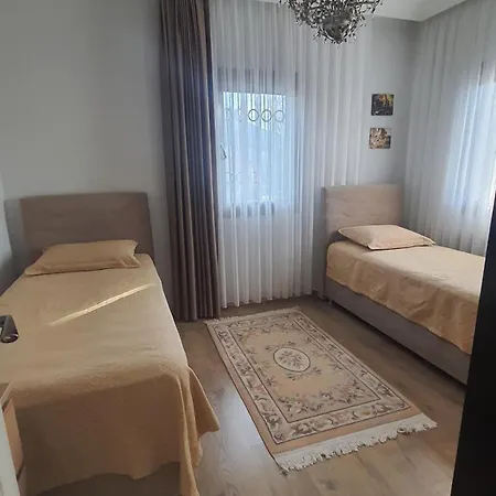 Cem Golturkbuku * בודרום